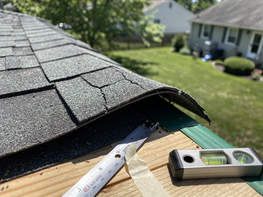 DIY vs When to Call a Pro for a Roofing Situation